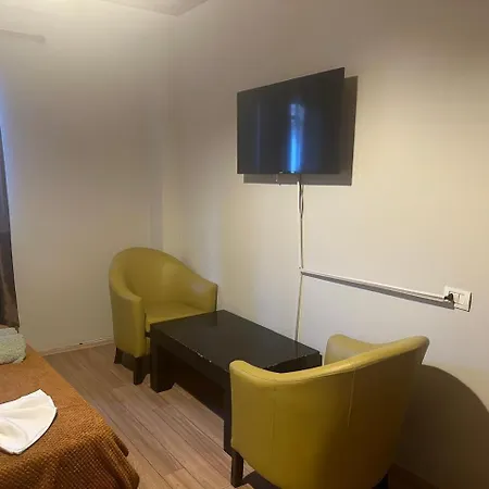 Eden Auberge de jeunesse Tirana