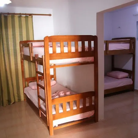 Auberge de jeunesse Eden Tirana